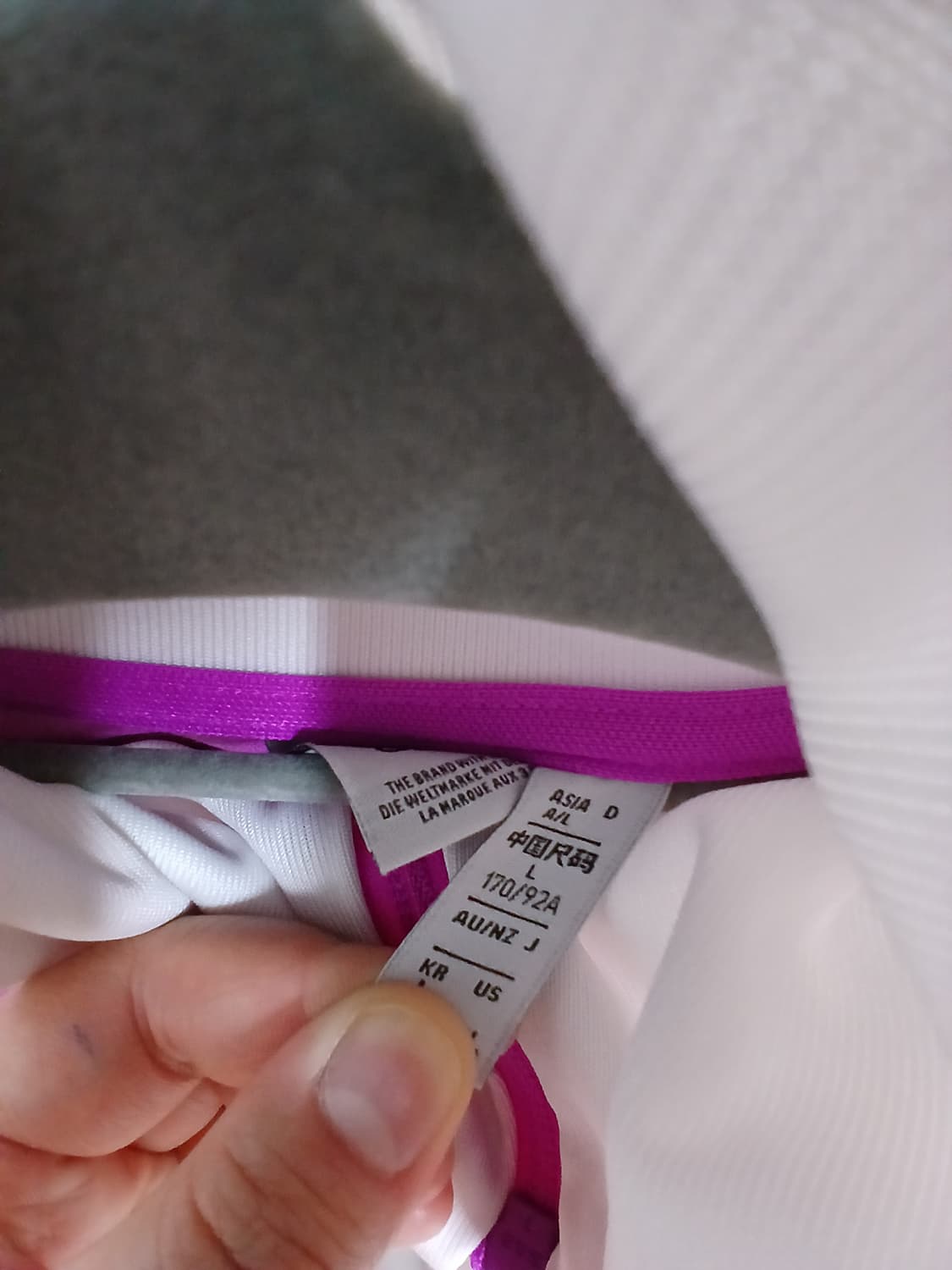 아디다스 퍼플 화이트 트랙탑 L 상품이미지2