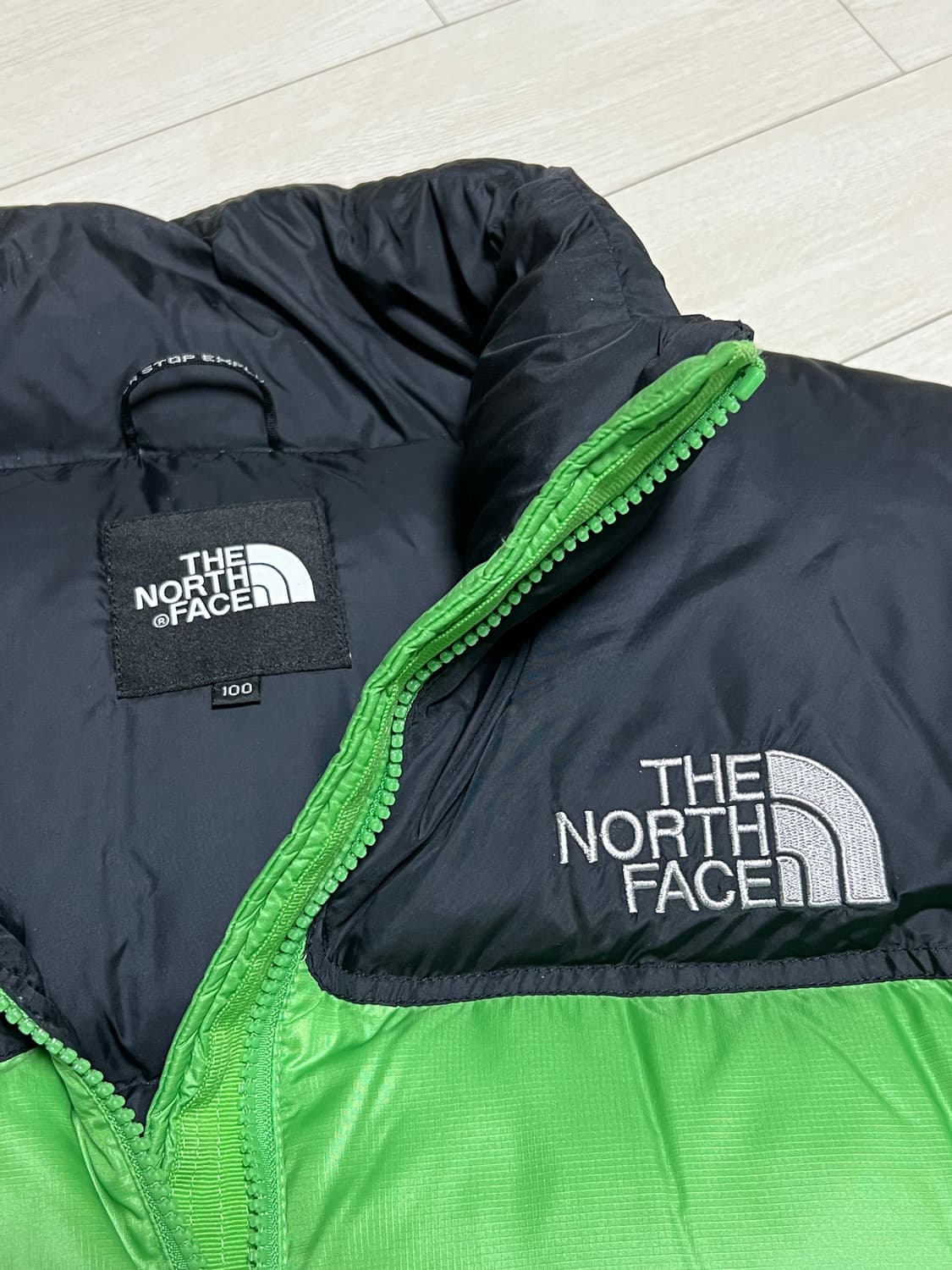 노스페이스 눕시 700 그린/블랙 100사이즈 상품이미지5