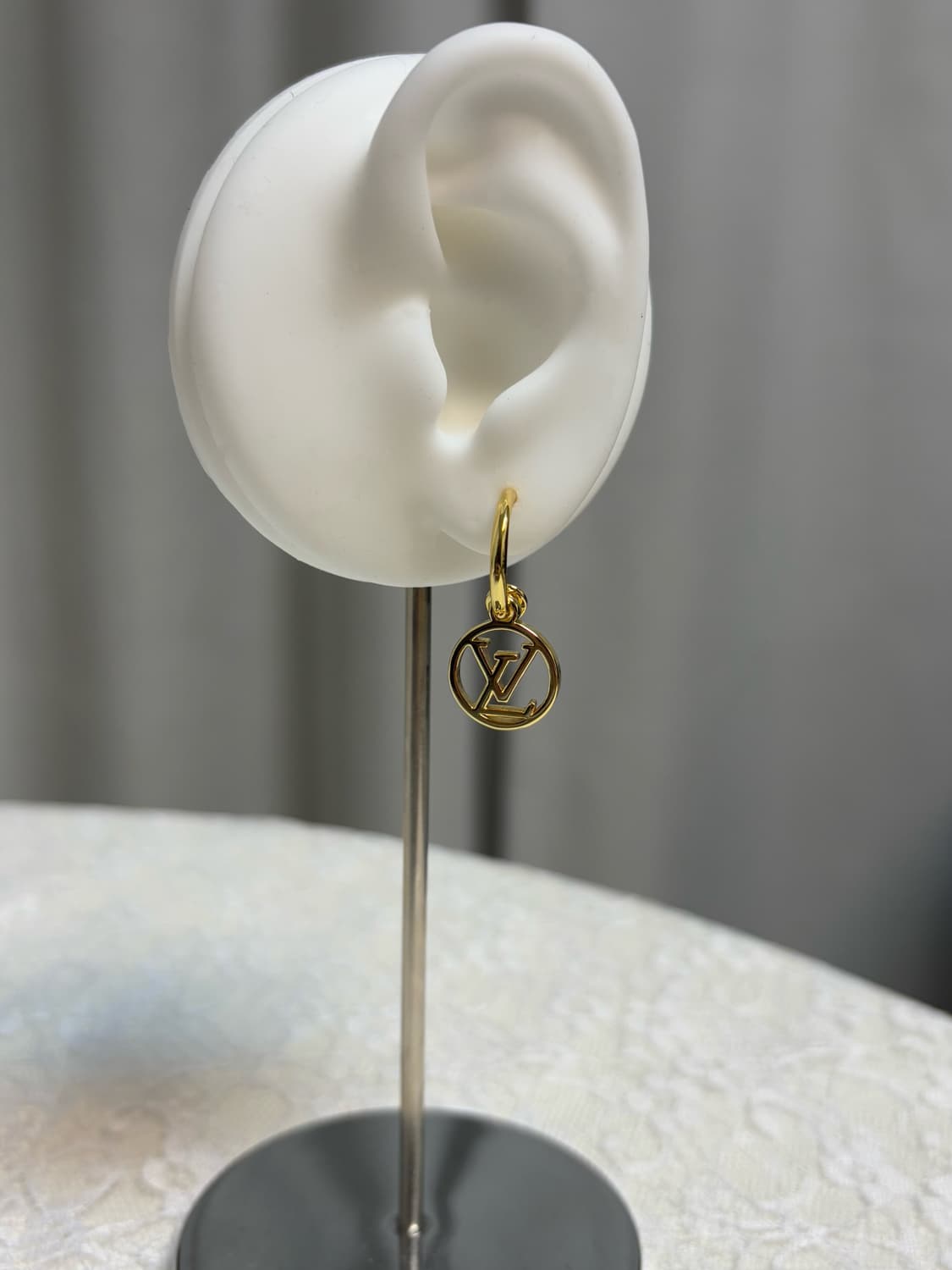 루이비통 귀걸이 드롭 LV 꽃 업사이클링 귀걸이 상품이미지9