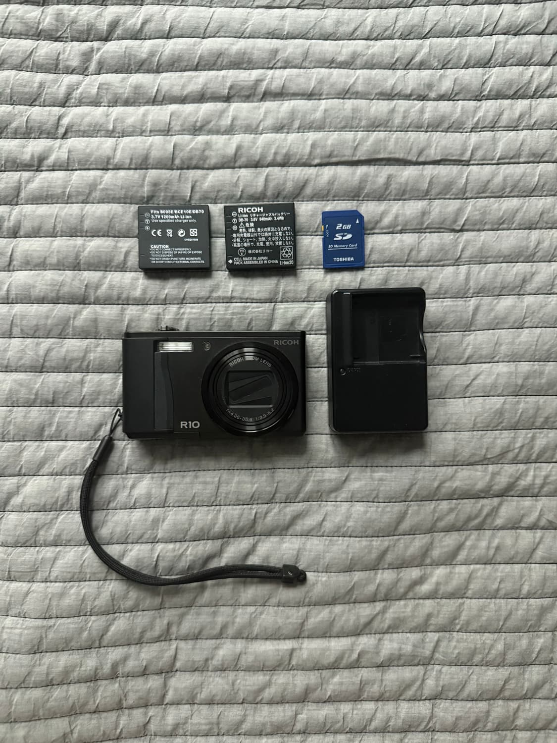 <민트급> 리코 R10 블랙 Ricoh R10 상품이미지1