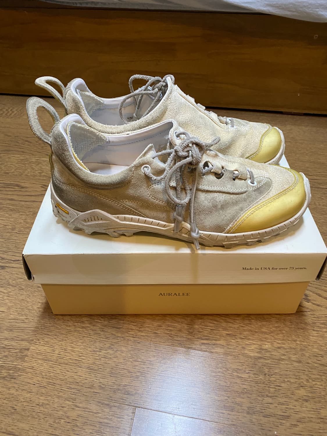 아워레가시 가베 쉐도우 플레이 화이트 42 상품이미지1