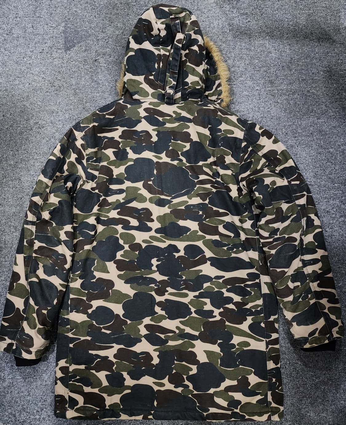 칼하트 시베리안 카모플라쥬 카모 파카 S 상품이미지2
