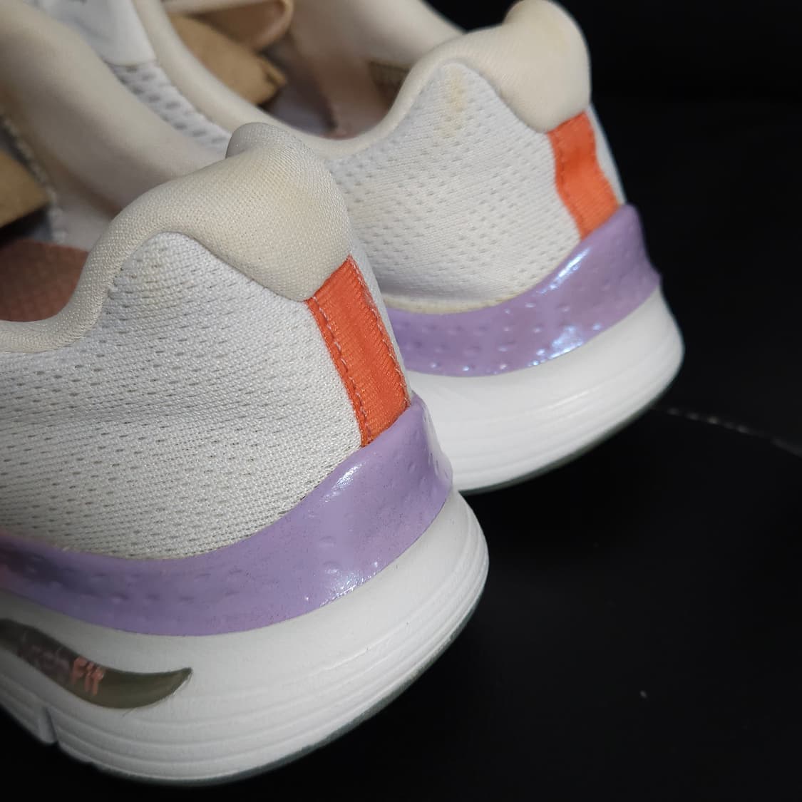 240 ) 스케쳐스 여성 아치핏 워킹화 상품이미지6