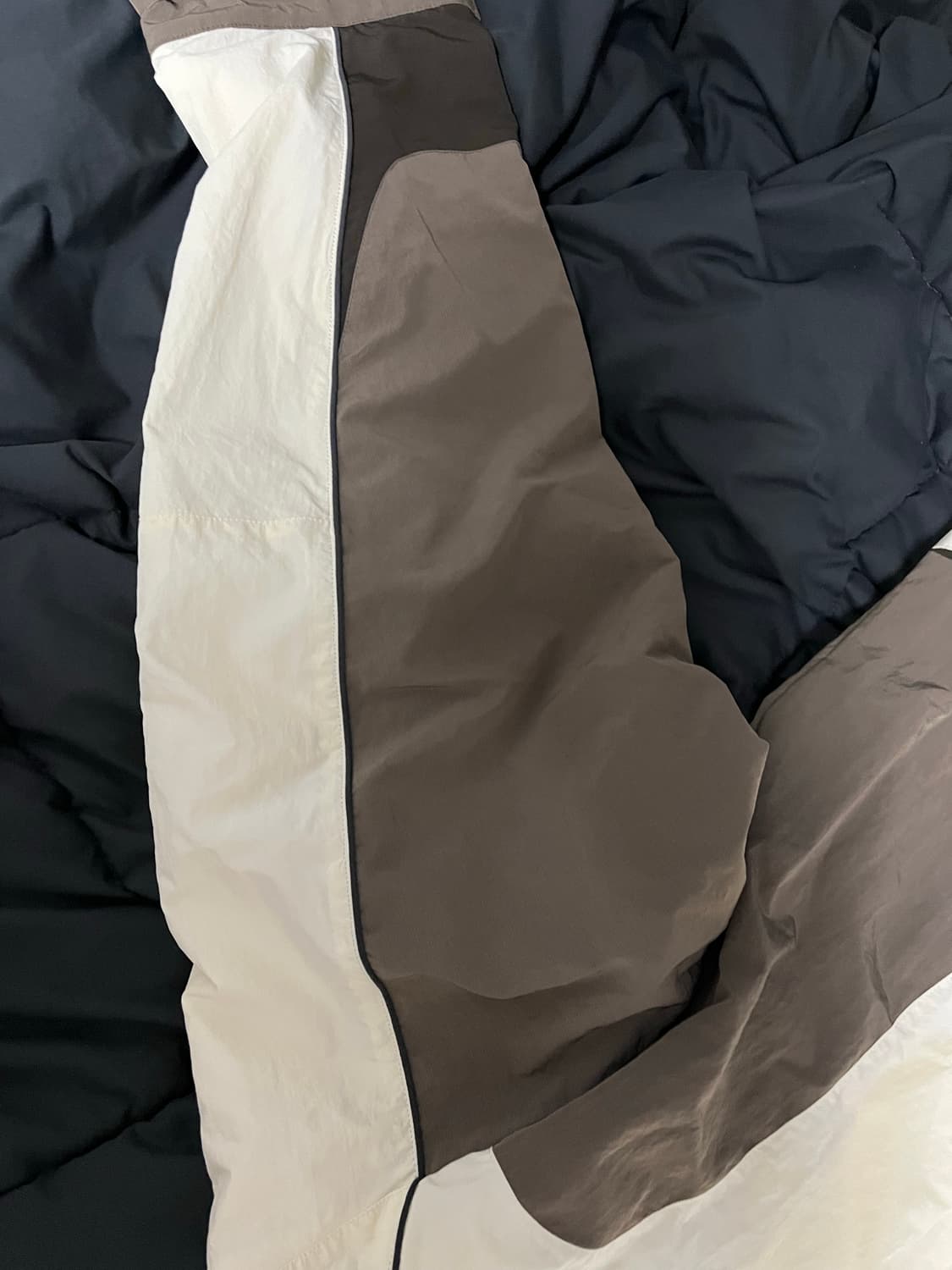 그레일즈 나일론 바람막이 아이보리 상품이미지3