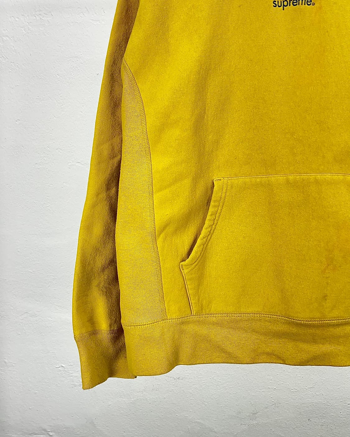 슈프림 18fw 트레이드 마크 머스타드 후디 스웨트 셔츠 상품이미지4