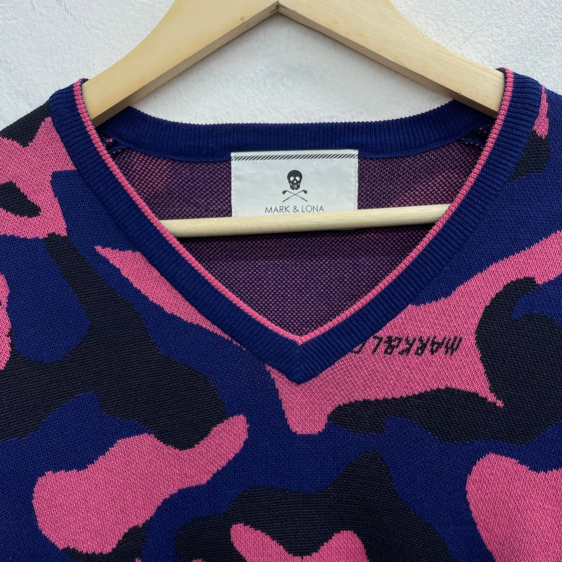 마크앤로나 카모 패턴 니트 유니크 상품이미지2