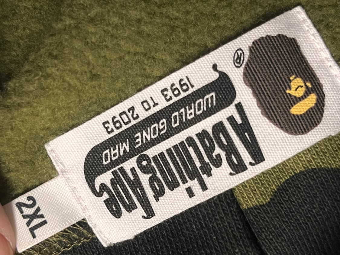 새상품급) 베이프 녹계 샤크 후드집업 상품이미지3