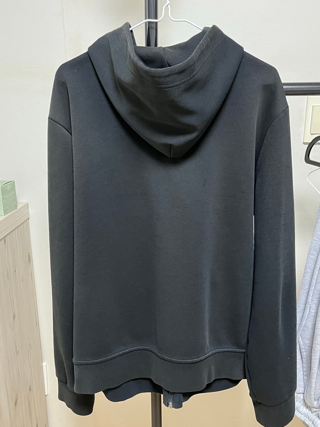 폴로 블랙 후드집업 판매 상품이미지2