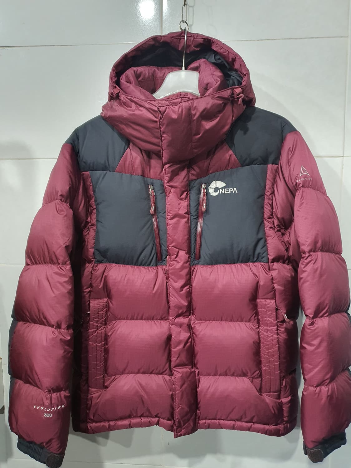 네파 남성 구스다운 패딩 상품이미지1