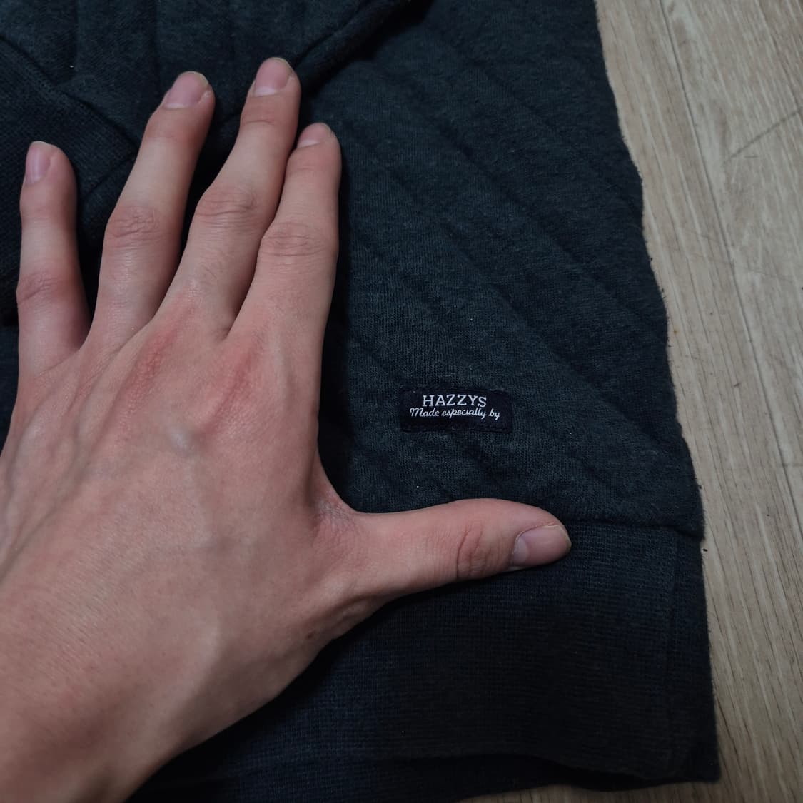 헤지스 누빔 맨투맨 L(100) 상품이미지4