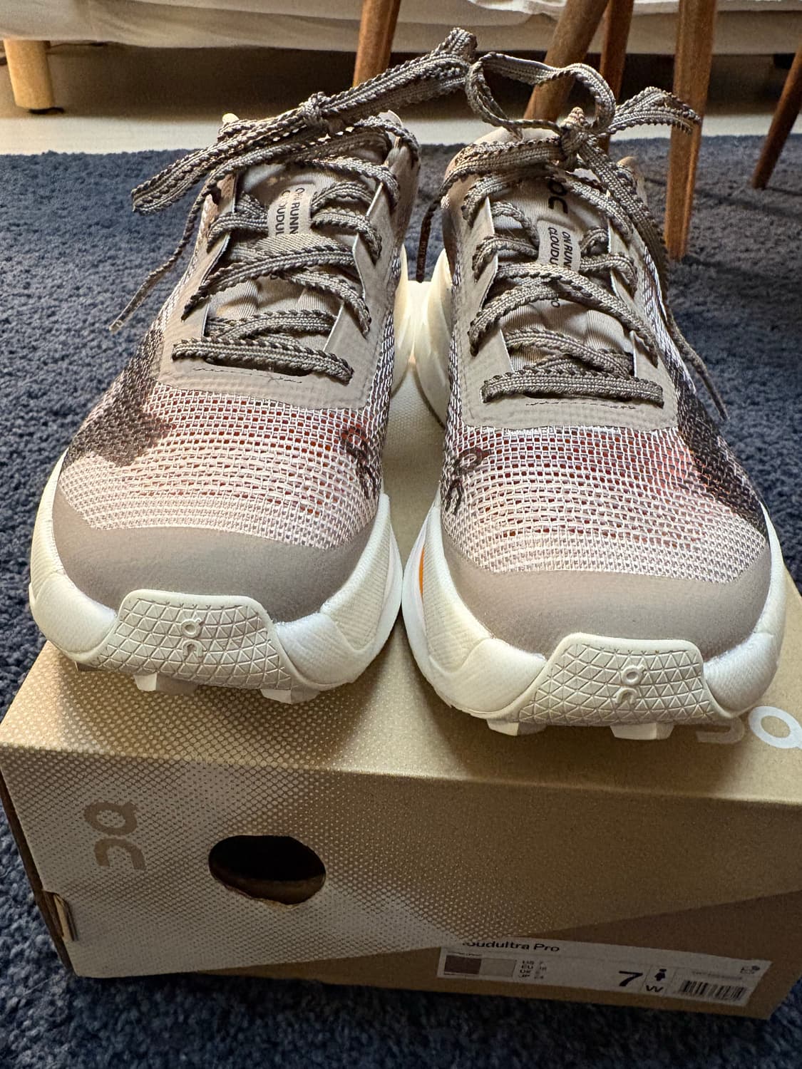 온러닝 클라우드 울트라 프로 러닝화 상품이미지8