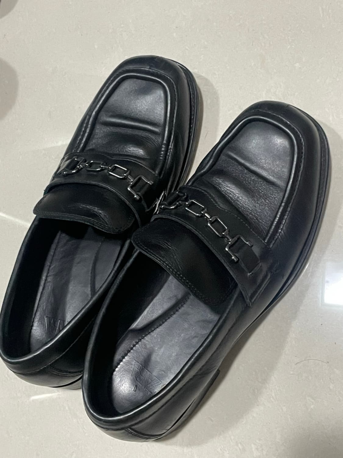 자라 블랙 로퍼 42사이즈 상품이미지2