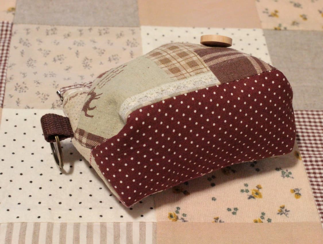 핸드메이드 도트바닥 단추 바네 파우치 상품이미지5