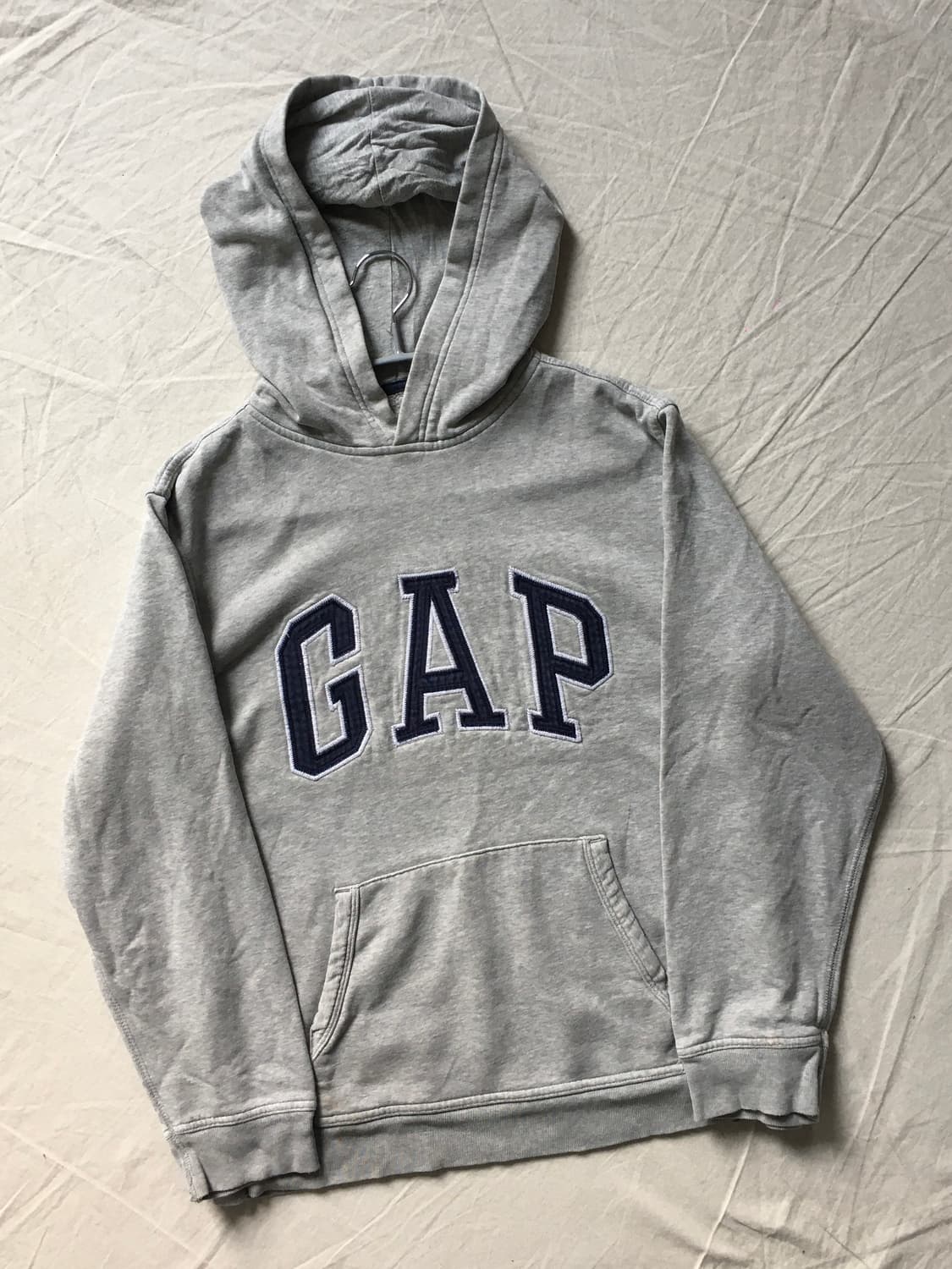 갭 자수패치 후드티 상품이미지2