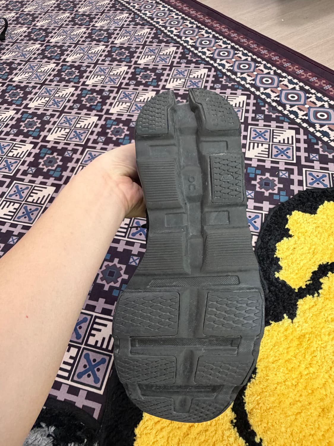 [42.5, 275] 온러닝 파프 클라우드몬스터2 블랙 마그넷 상품이미지5