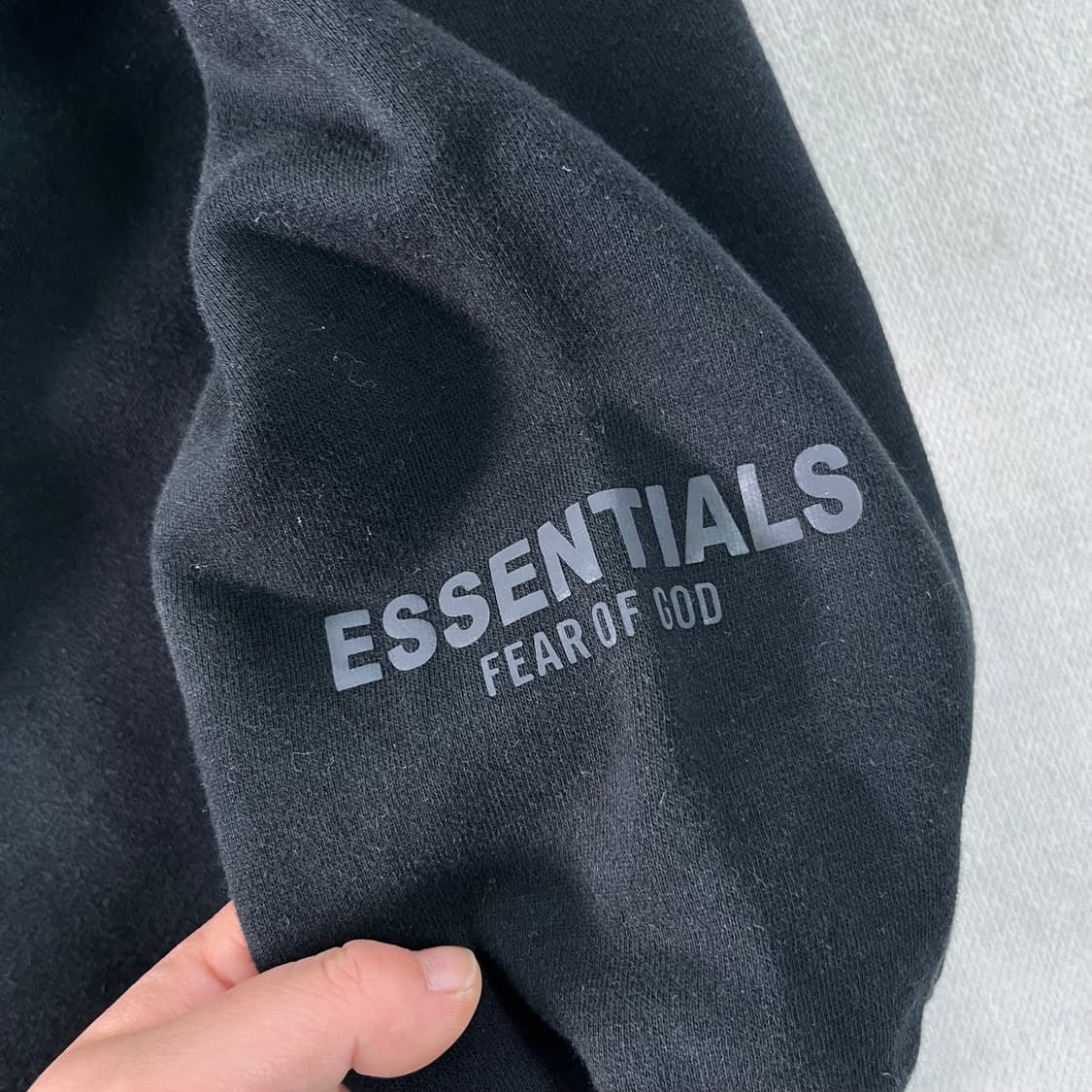 100 피오갓 에센셜 빅로고 맨투맨  상품이미지4