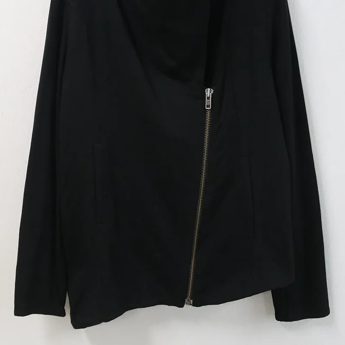 HELMUT LANG 하이넥 언발 집업 66291 상품이미지4