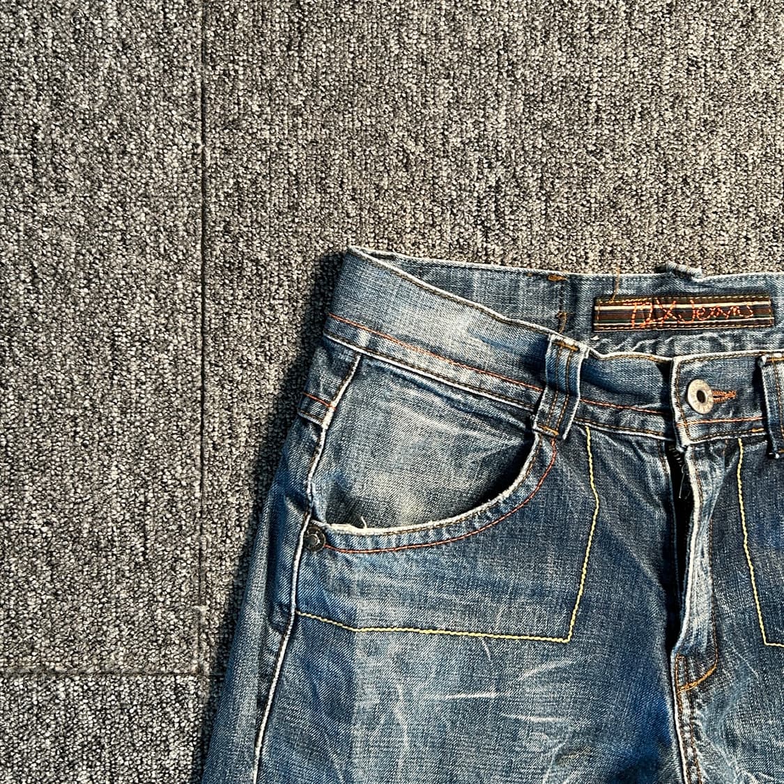 T2X JEANS jpn 빈티지 워싱 자수 데님 팬츠  상품이미지3