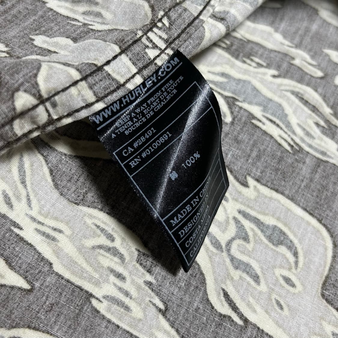 [M] Hurley 헐리 카모 패턴 반팔 셔츠 상품이미지7