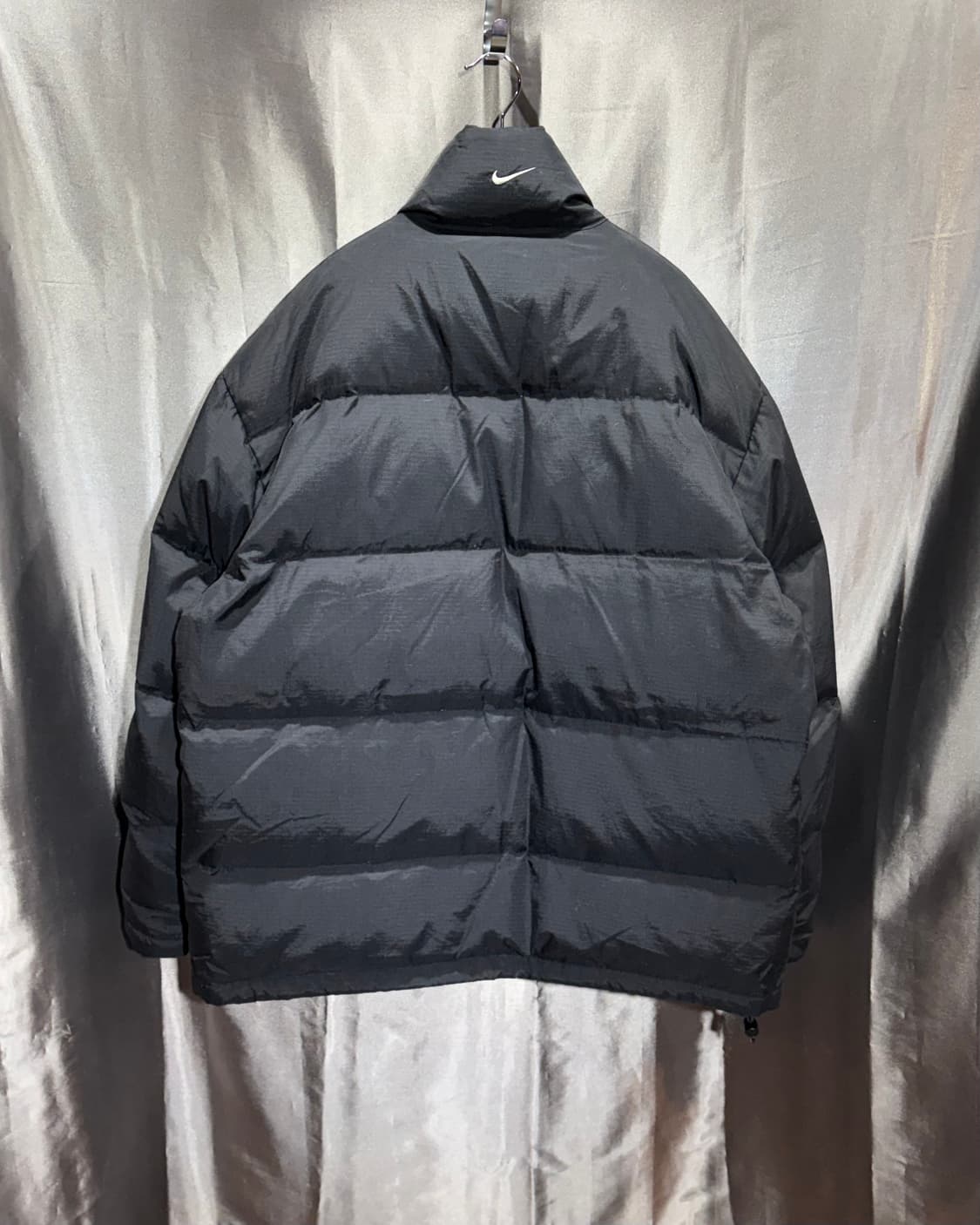 L 나이키 00s 스우시 뉴챔프 블랙 패딩 상품이미지3