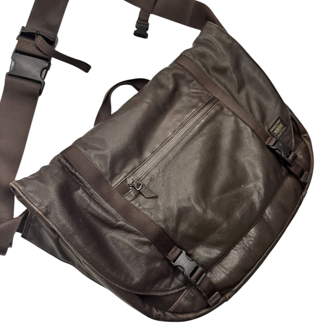 포터 줌 레더 메신저백 브라운 (L) 상품이미지6