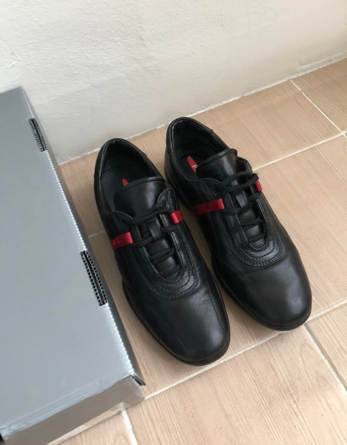 프라다 2000s 빈티지 스니커즈 상품이미지5