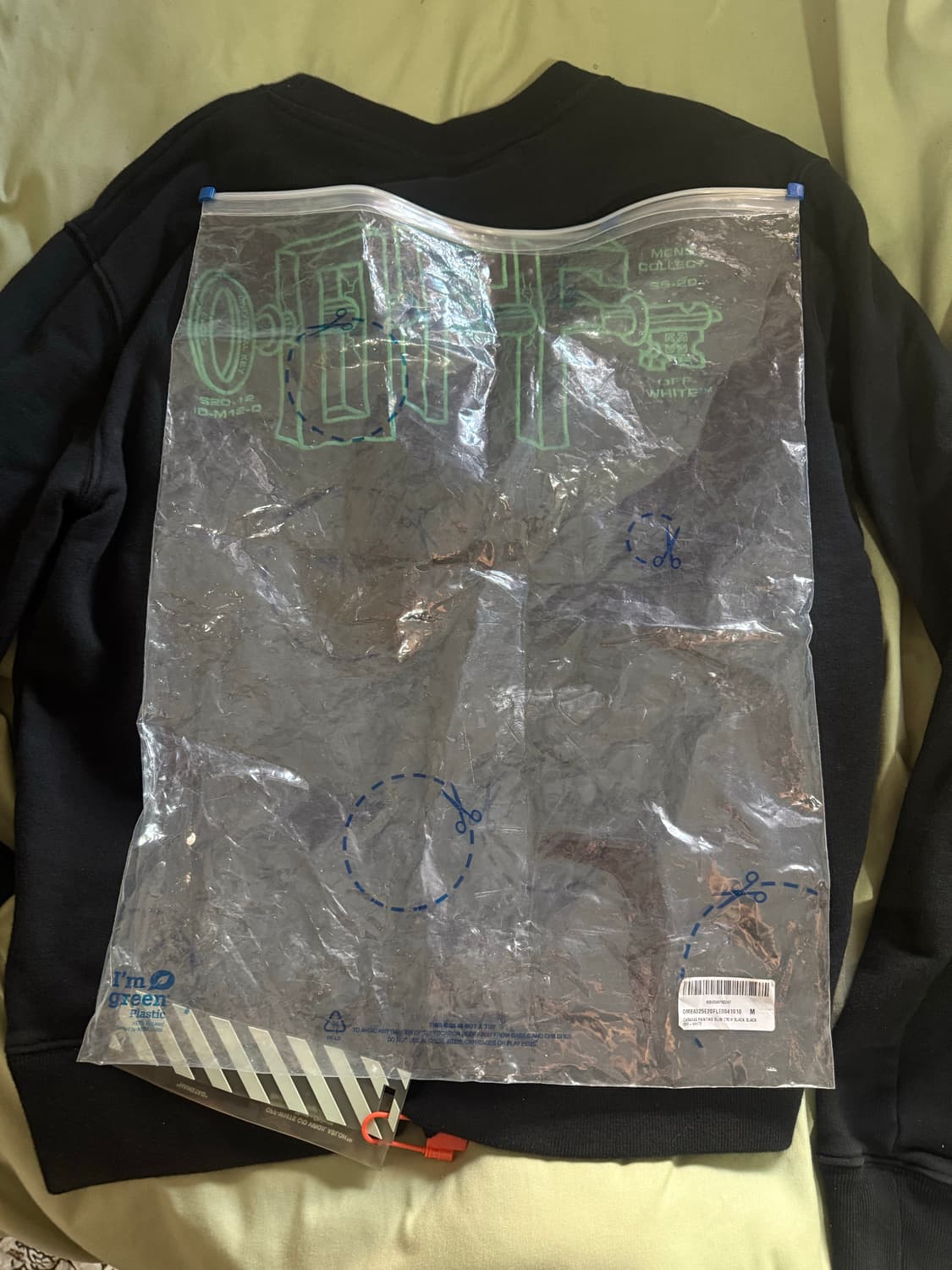 Off-white 오프화이트 유니버셜 키 맨투맨 M size 상품이미지6