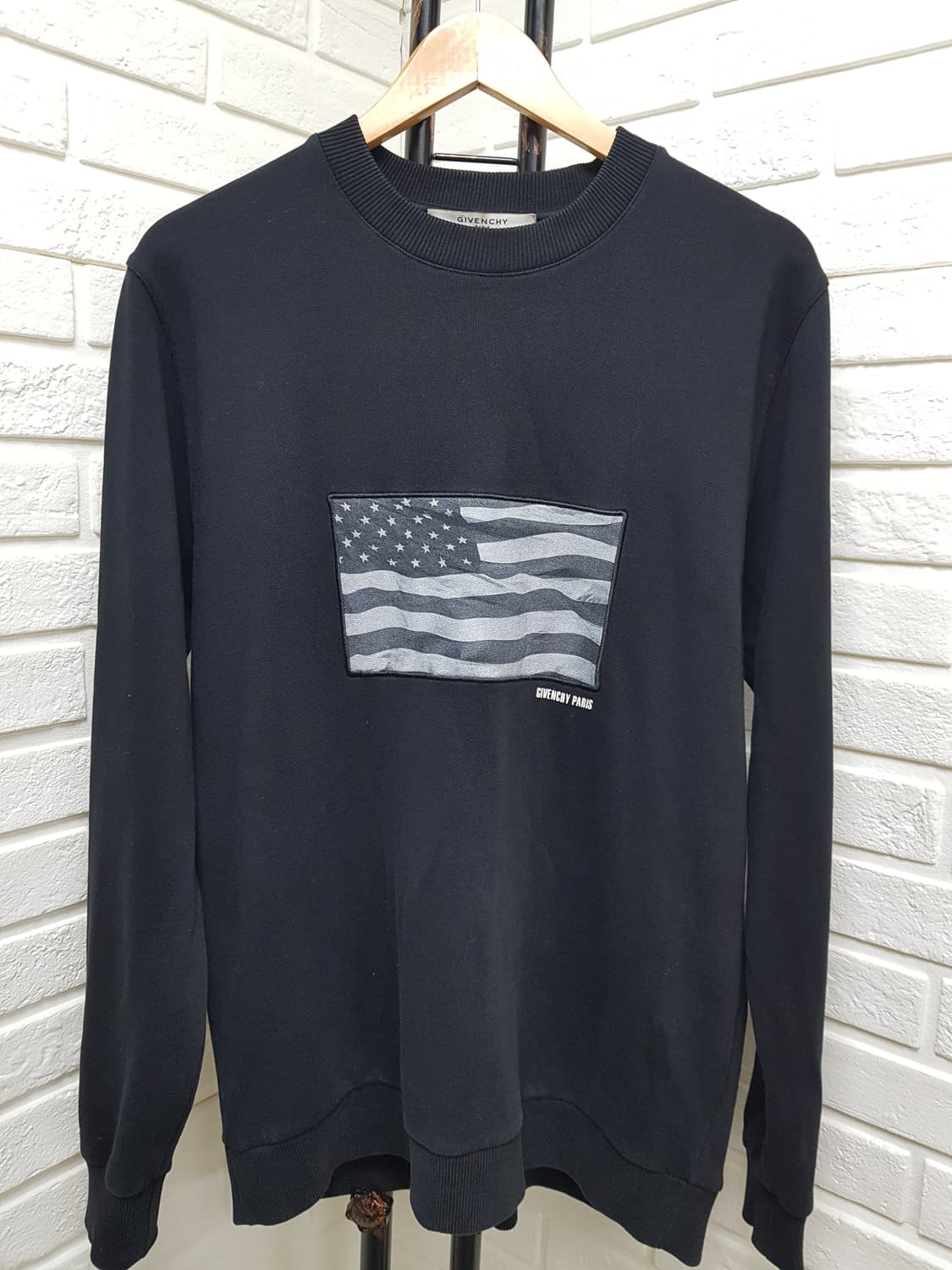 [s/100/정품] 지방시 성조기 맨투맨 상품이미지2