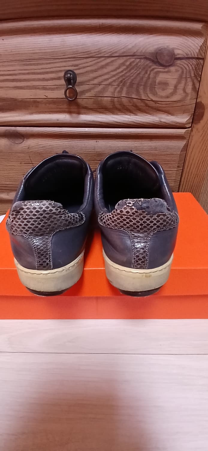 정품 구찌 스니커즈 (255mm~260mm)  상품이미지3