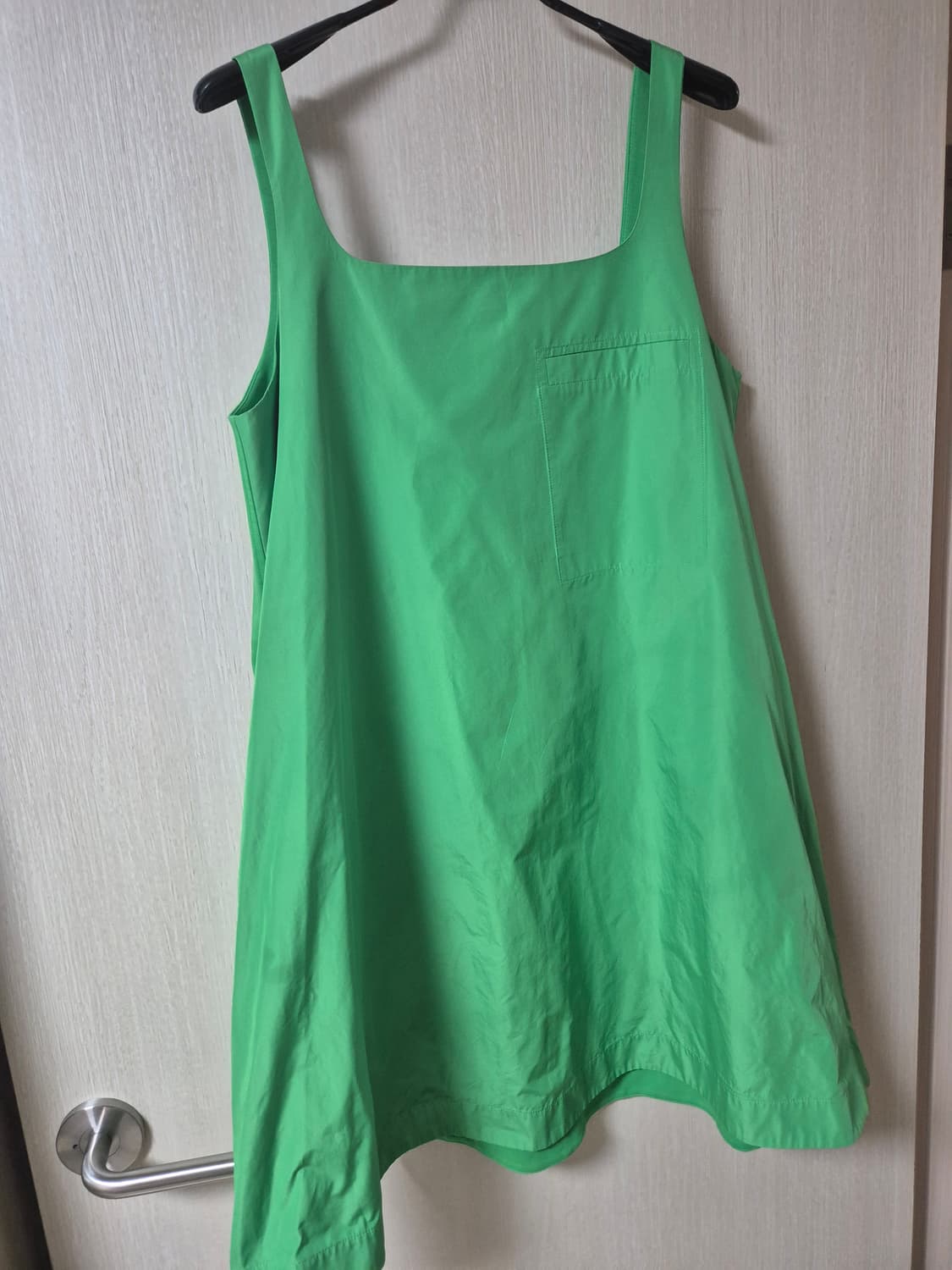 cos 코스 콘트라스트 패널 미니 드레스 그린 라지 (23년) 상품이미지3