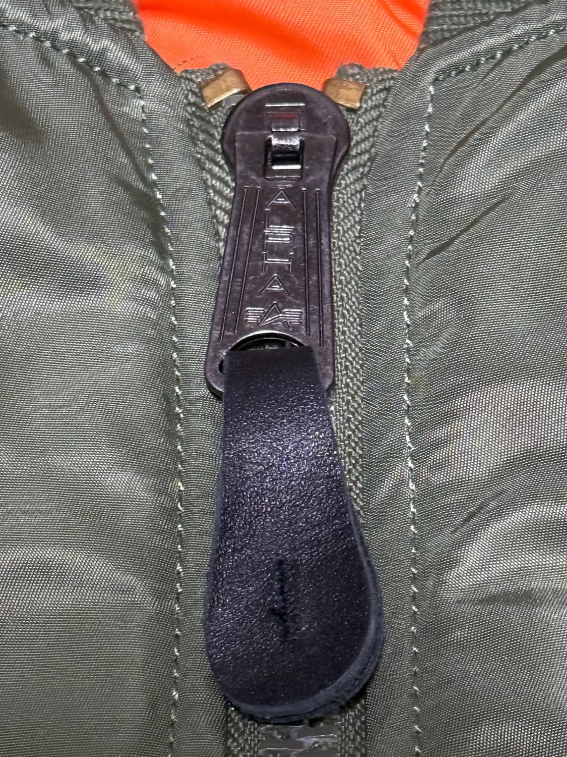 알파인더스트리 MA-1 봄버 자켓 카키 상품이미지5