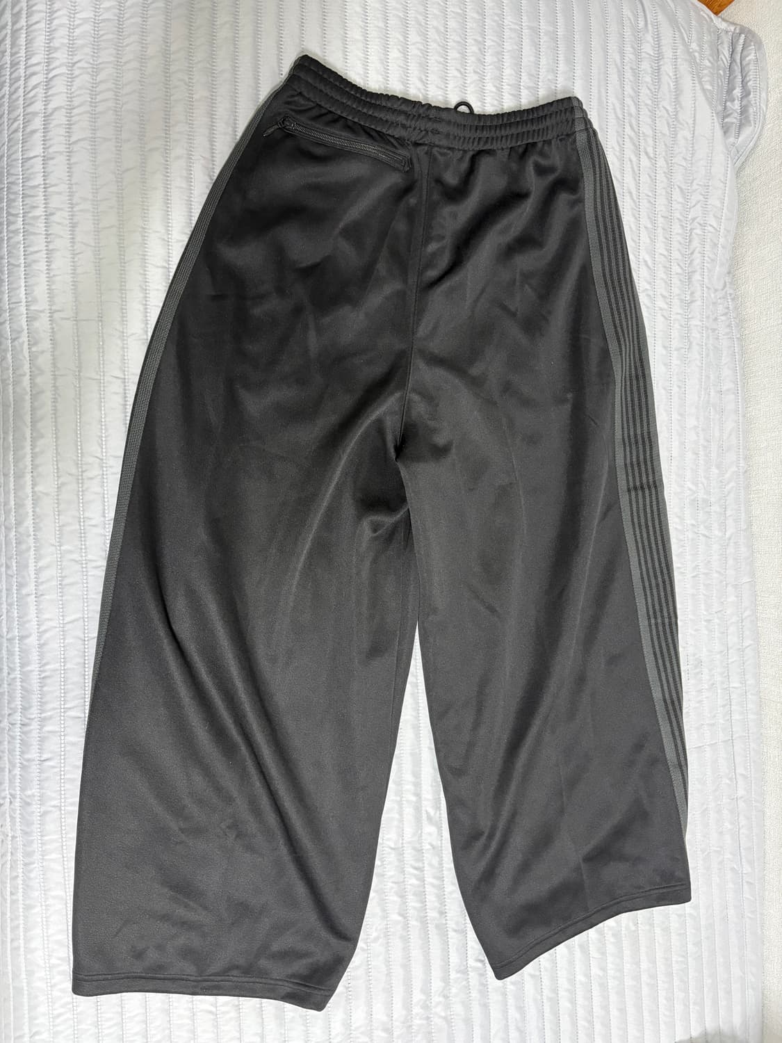 니들스 x LHP H.D. 트랙 팬츠 폴리 스무스 블랙 - LHP 한정 상품이미지3