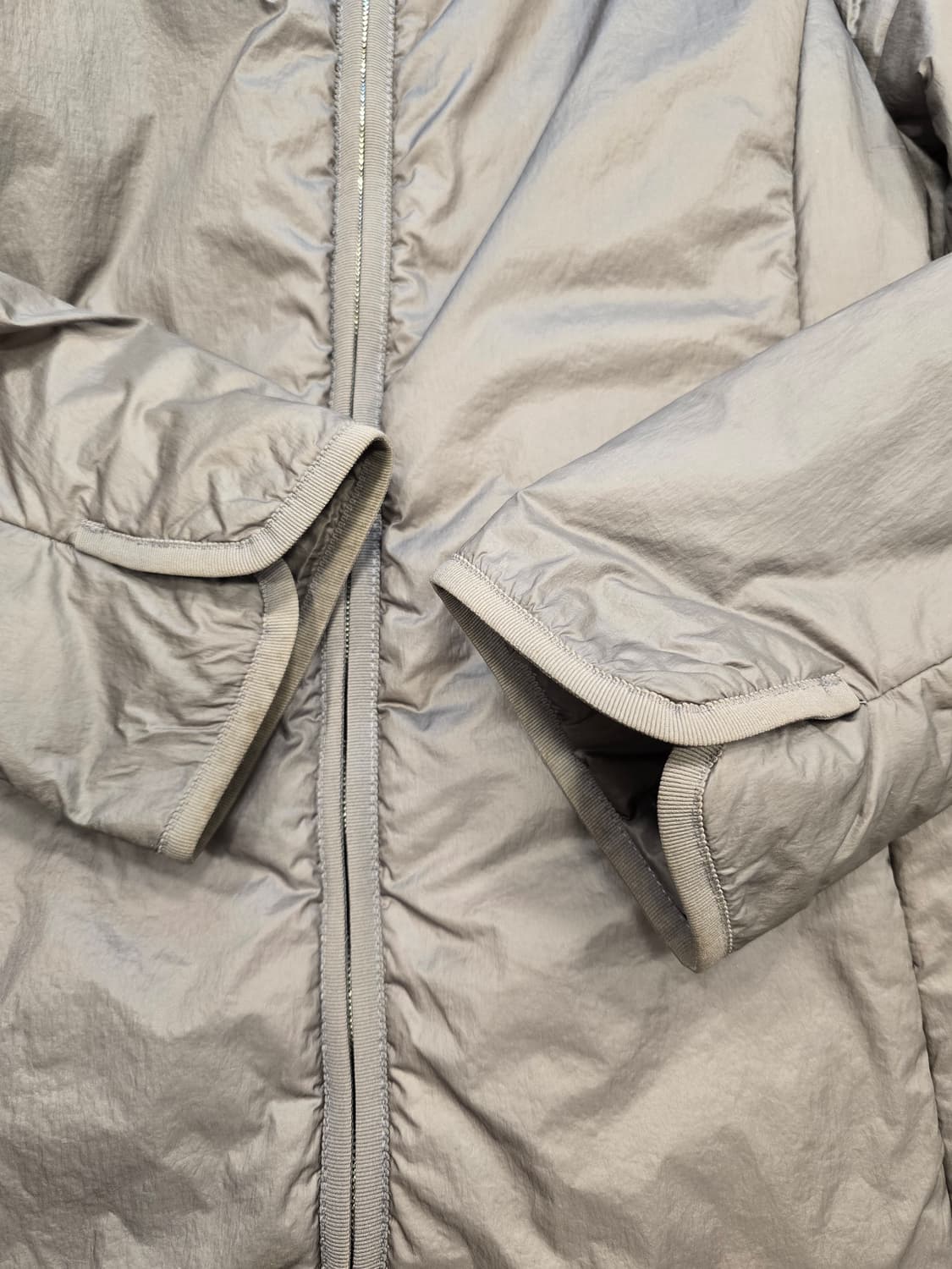 미샤 MICHAA 퀼팅 경량패딩 롱코트 66~77 상품이미지6