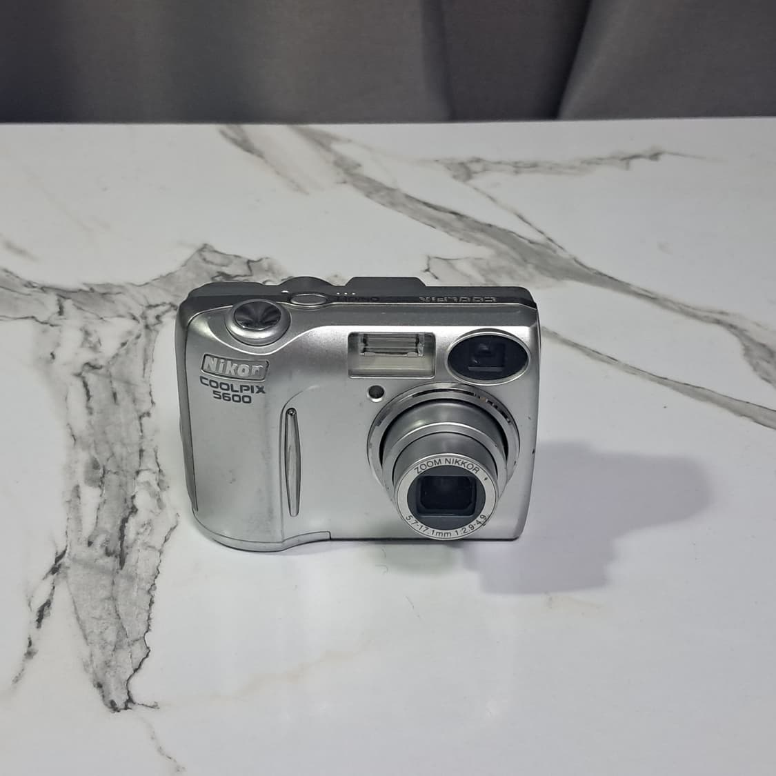 Nikon 빈티지 디카 Coolpix 5600 하자 있음! 상품이미지1
