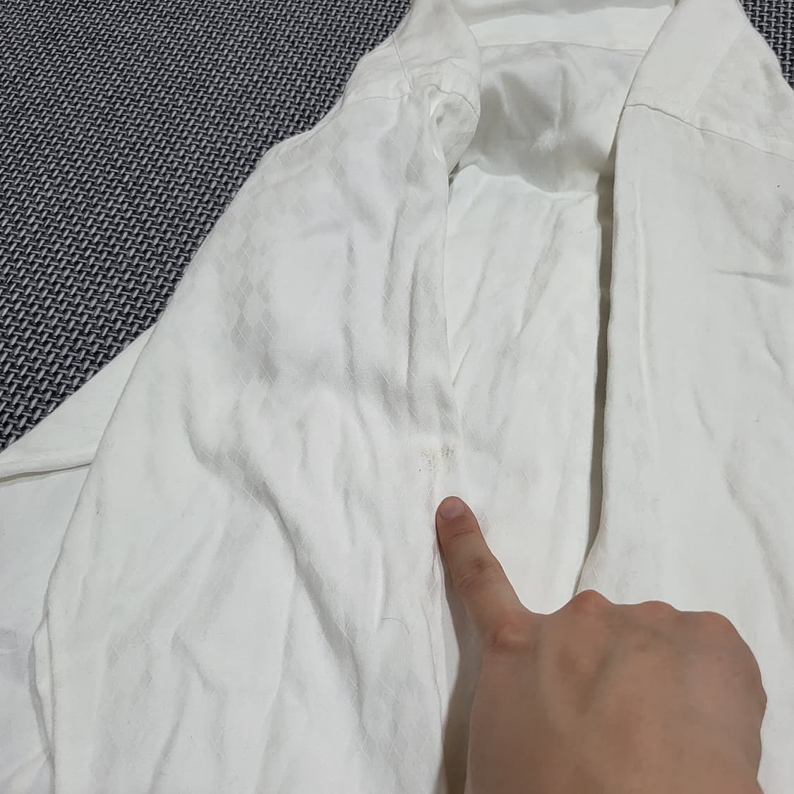버버리 클래식 화이트 버튼다운 셔츠 (M) 상품이미지7