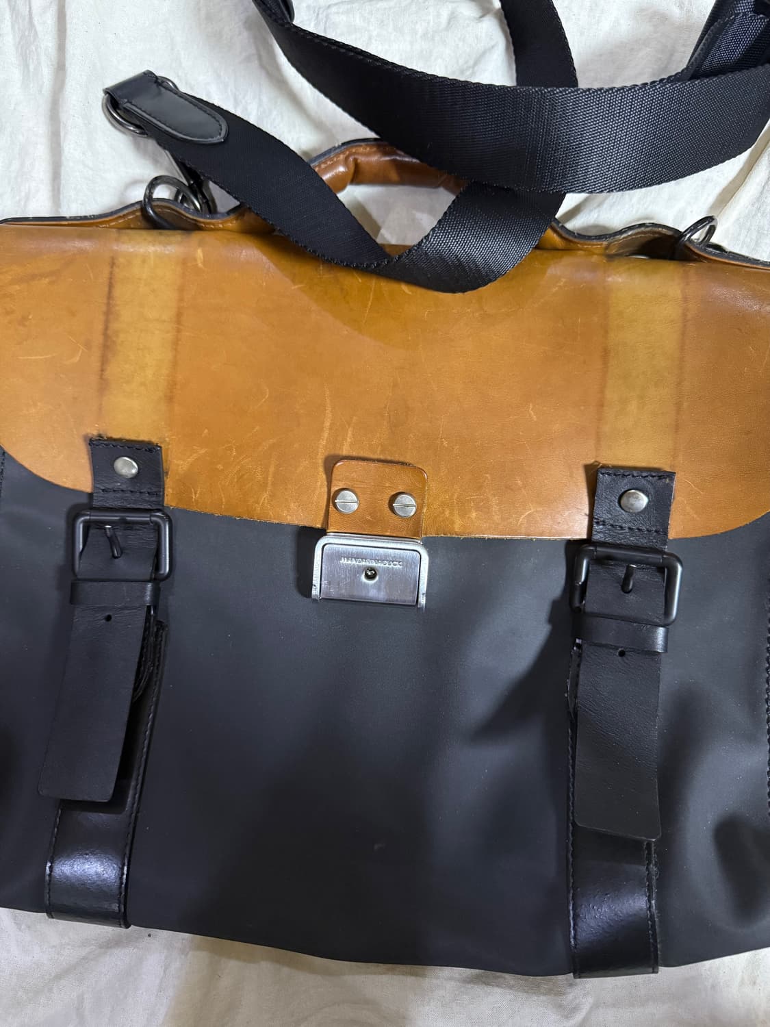 만다리나덕 사첼백  상품이미지2