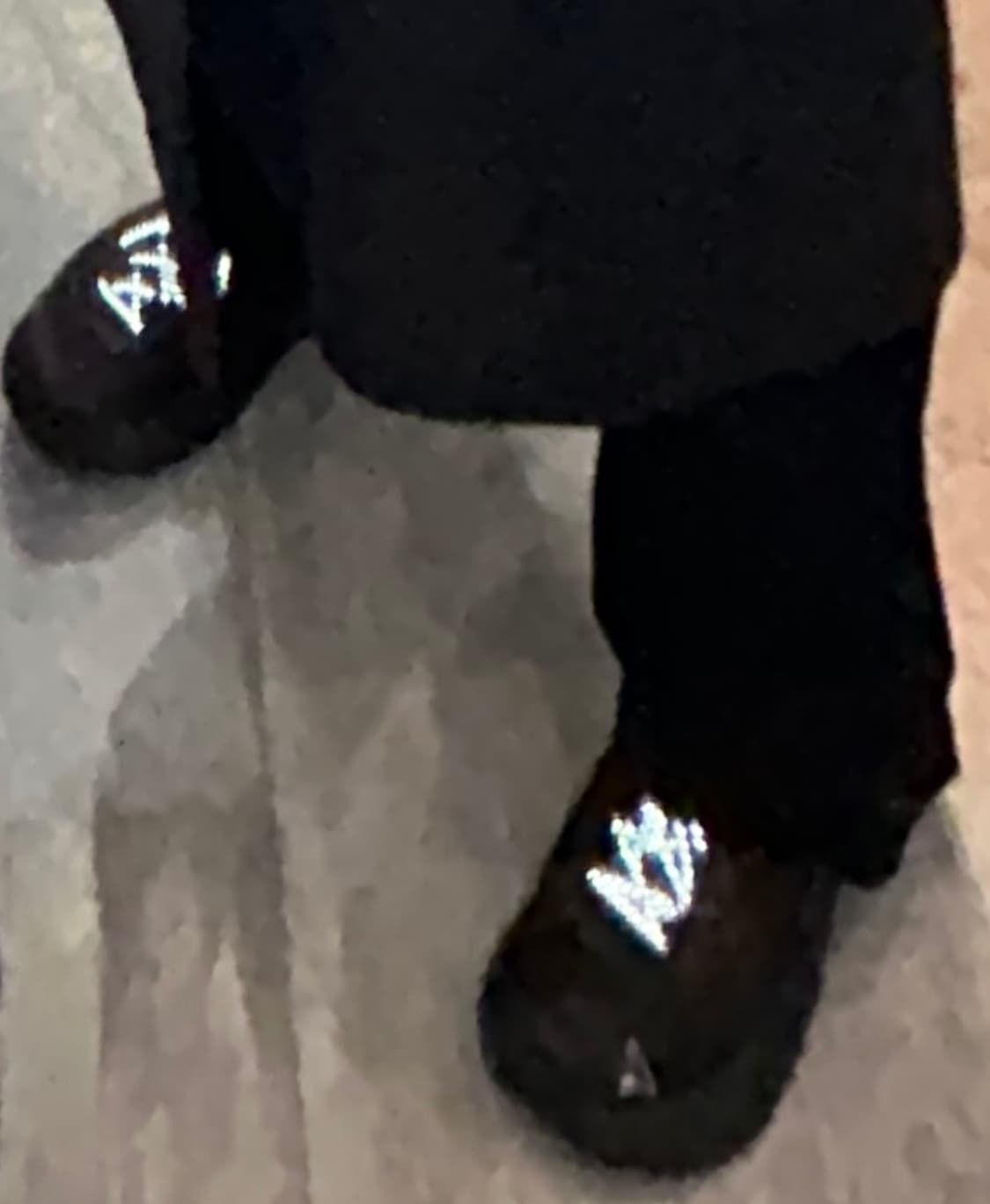 로아 셀라 블랙 (ROA Sella black) 상품이미지3