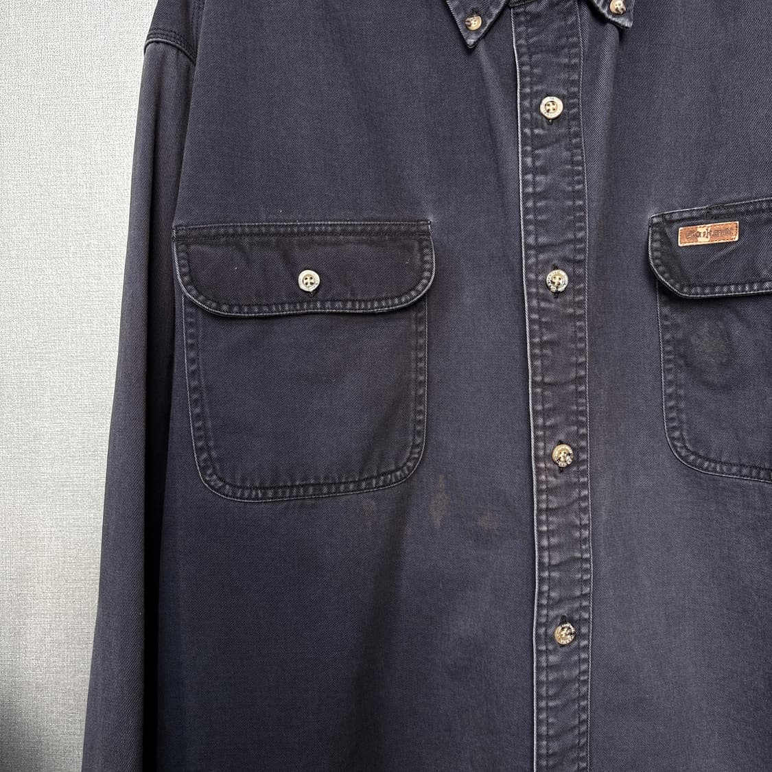 칼하트 가죽탭 워크셔츠 상품이미지4