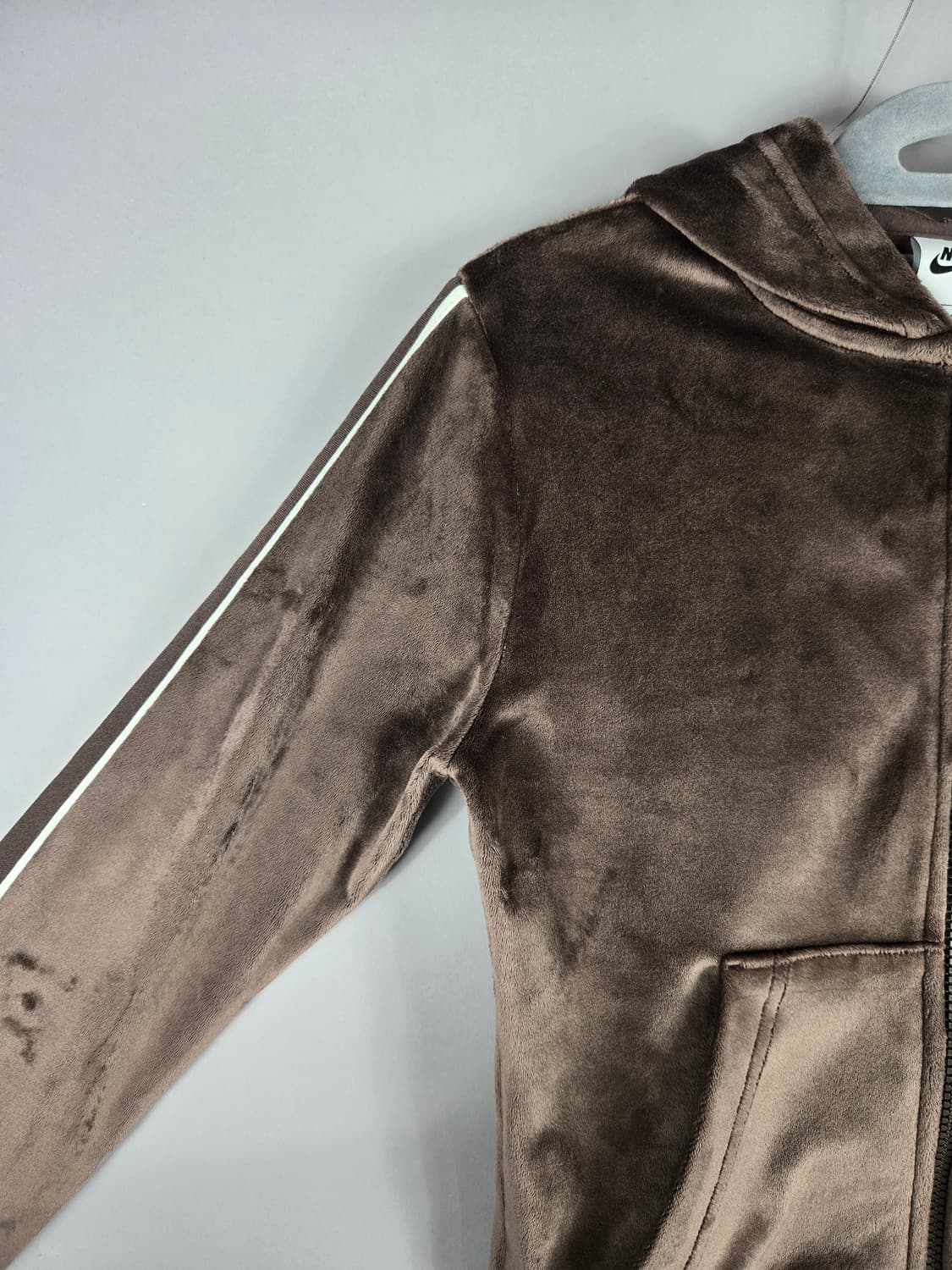 [무료배송]나이키 S 여성 벨벳 벨루아 크롭 트레이닝 후드 집업 자켓 상품이미지3