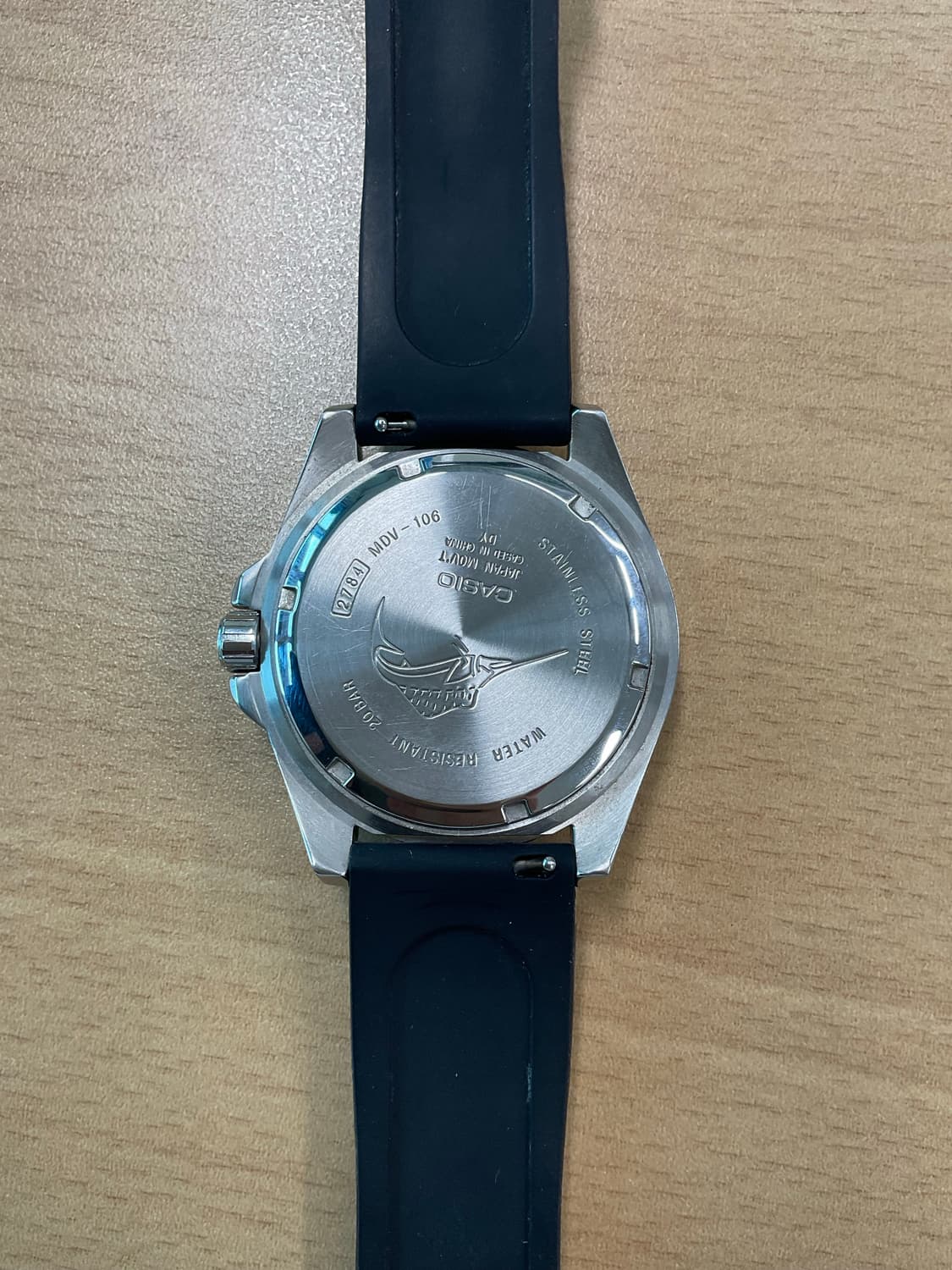 카시오 흑새치 다이버 상품이미지3