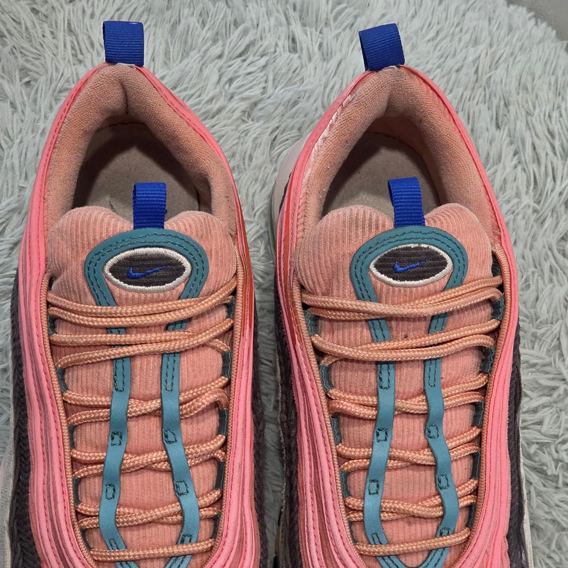 2w-2:나이키 에어맥스97 코듀로이 핑크 멀티컬러25.5cm(희소성) 상품이미지6