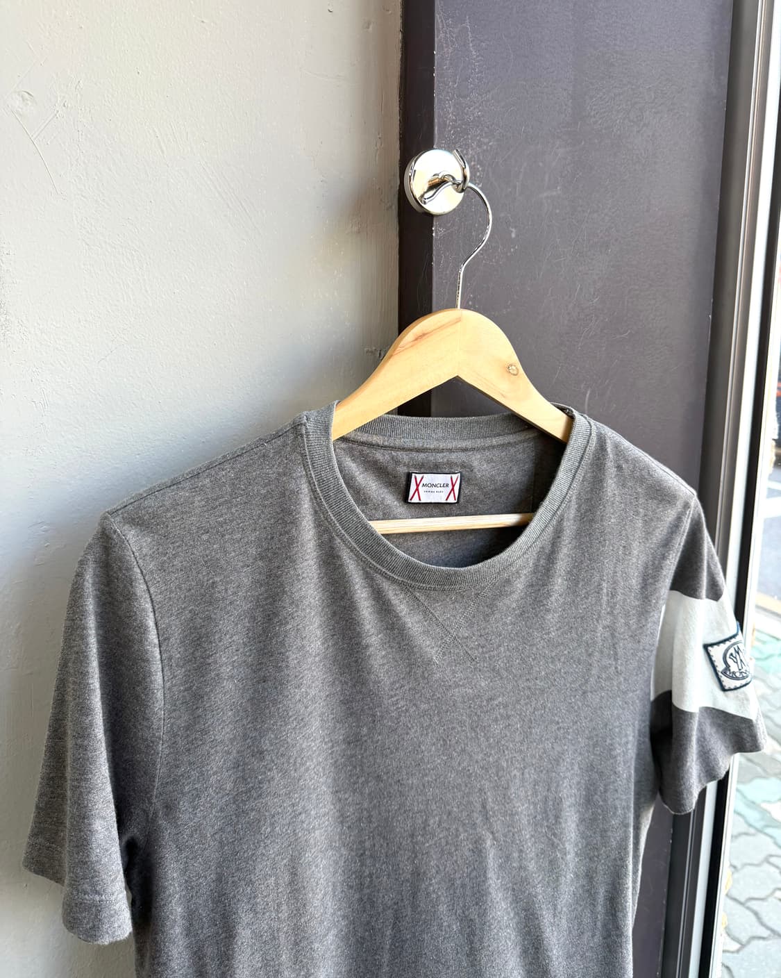 L/ 몽클레어 X 톰브라운 감마블루 라운드  상품이미지4