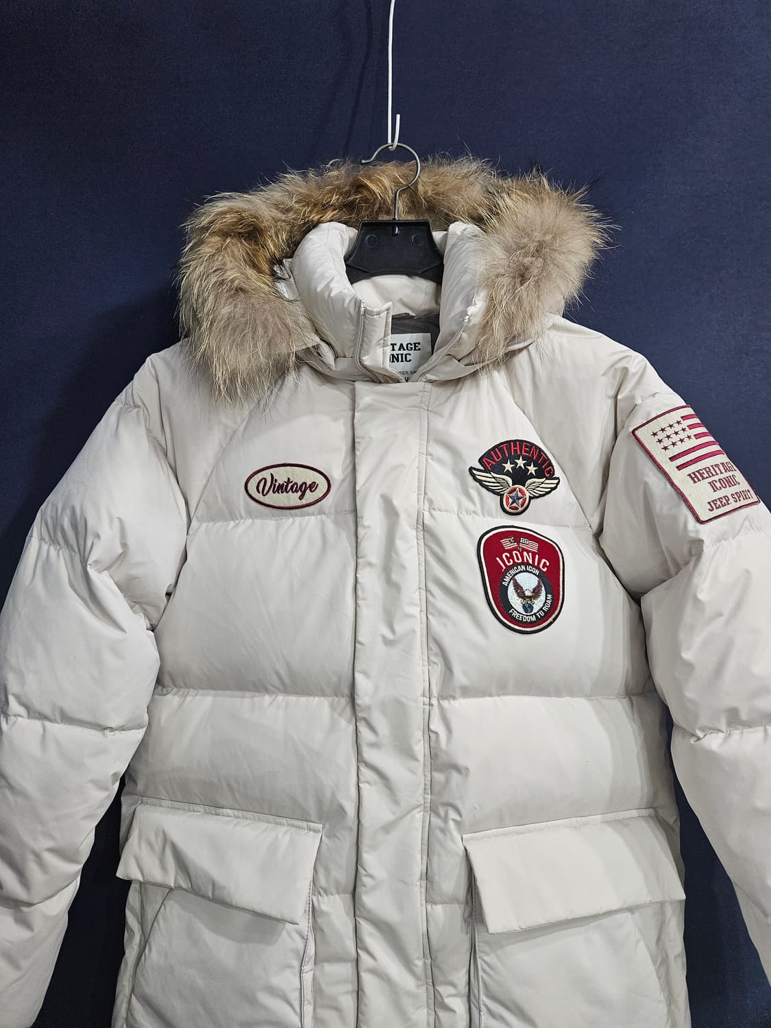 지프 아이보리컬러 남성 95~100 덕다운 패딩  상품이미지7