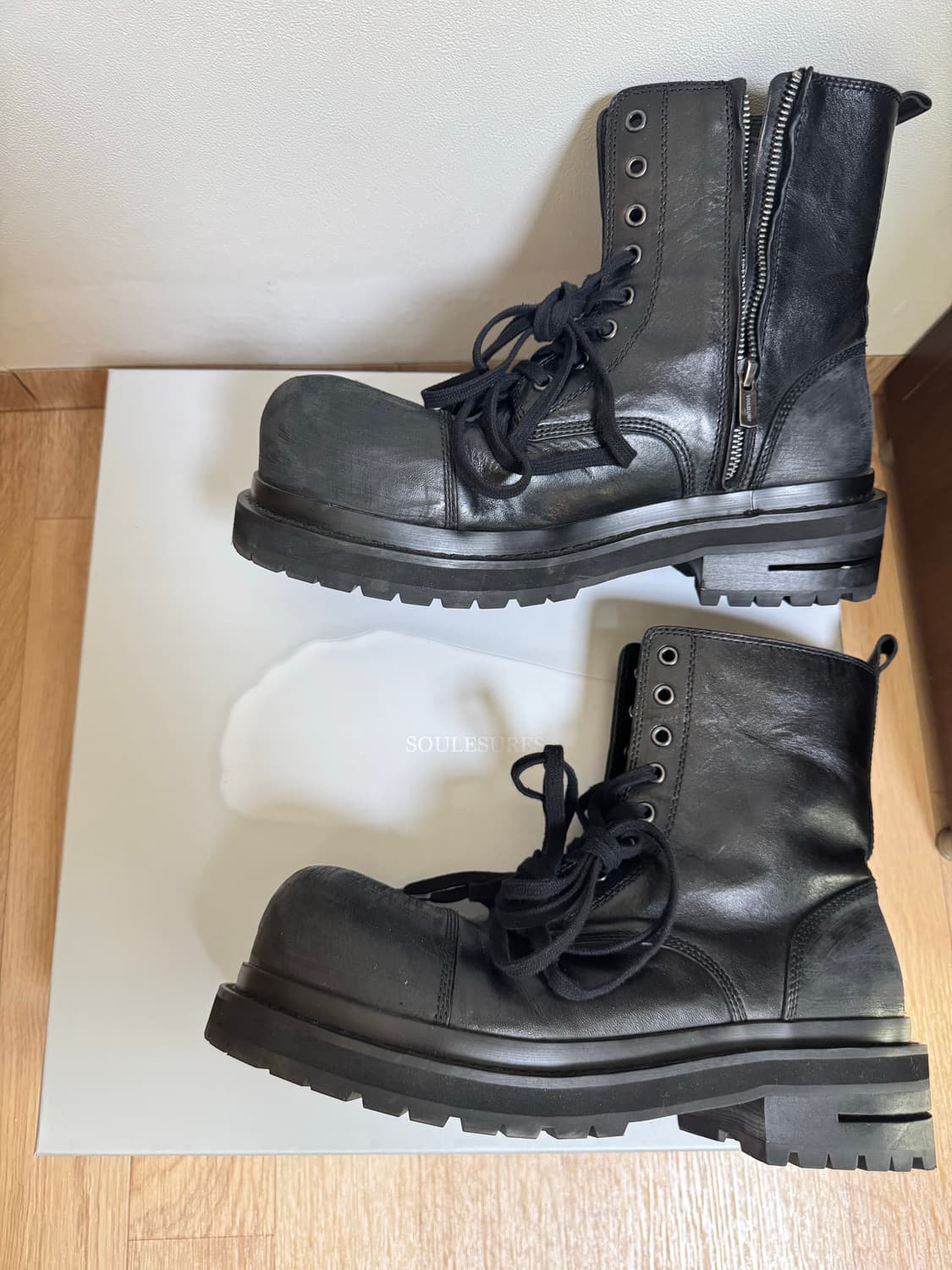 코인서울 쏘유레슈어 280사이즈 상품이미지3