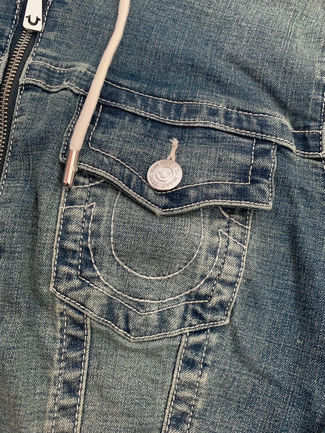 [XS,S] 트루 릴리젼 후드 데님 자켓 상품이미지3