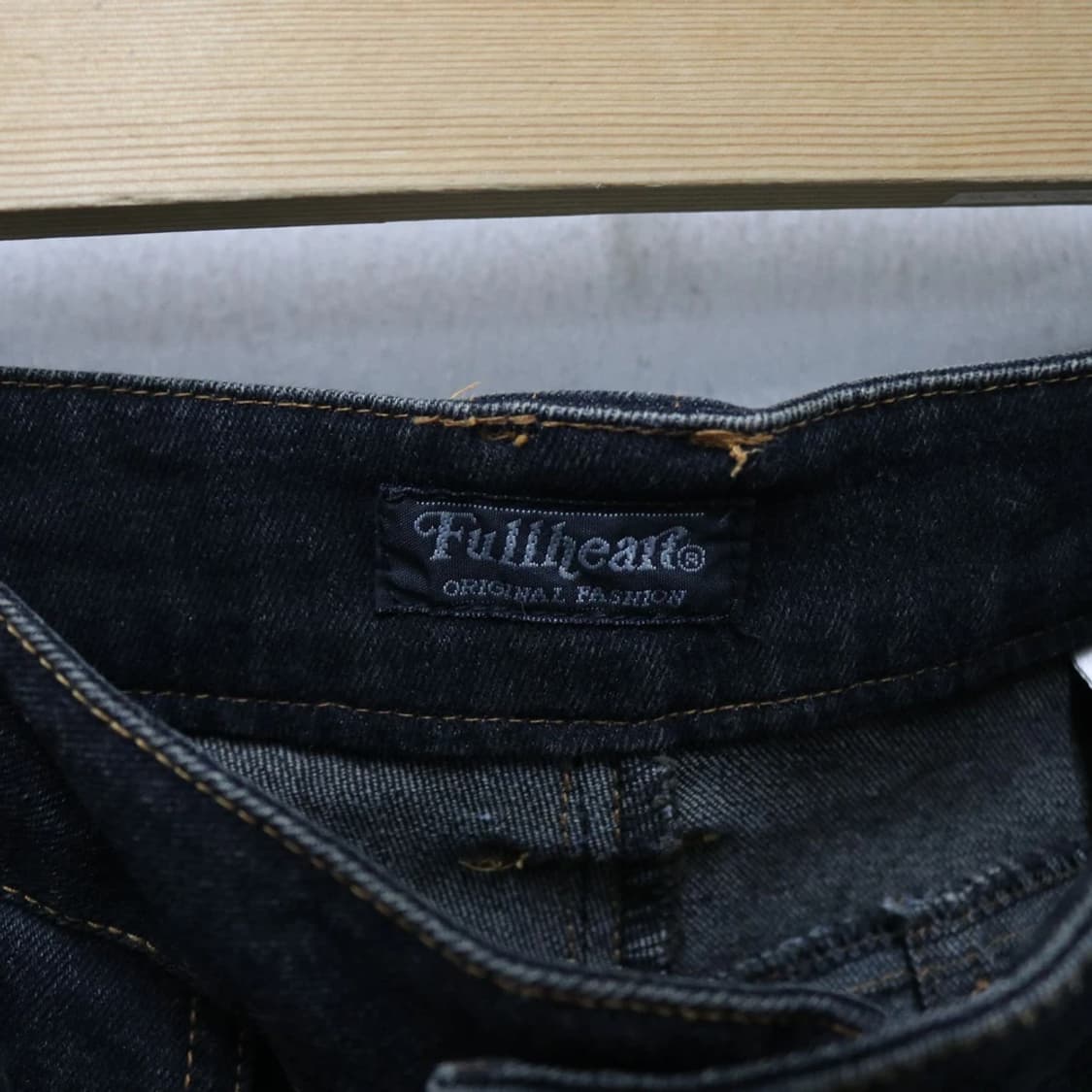 FOLLI FOLLIE 흑청 절개 데님 팬츠 60099 상품이미지9