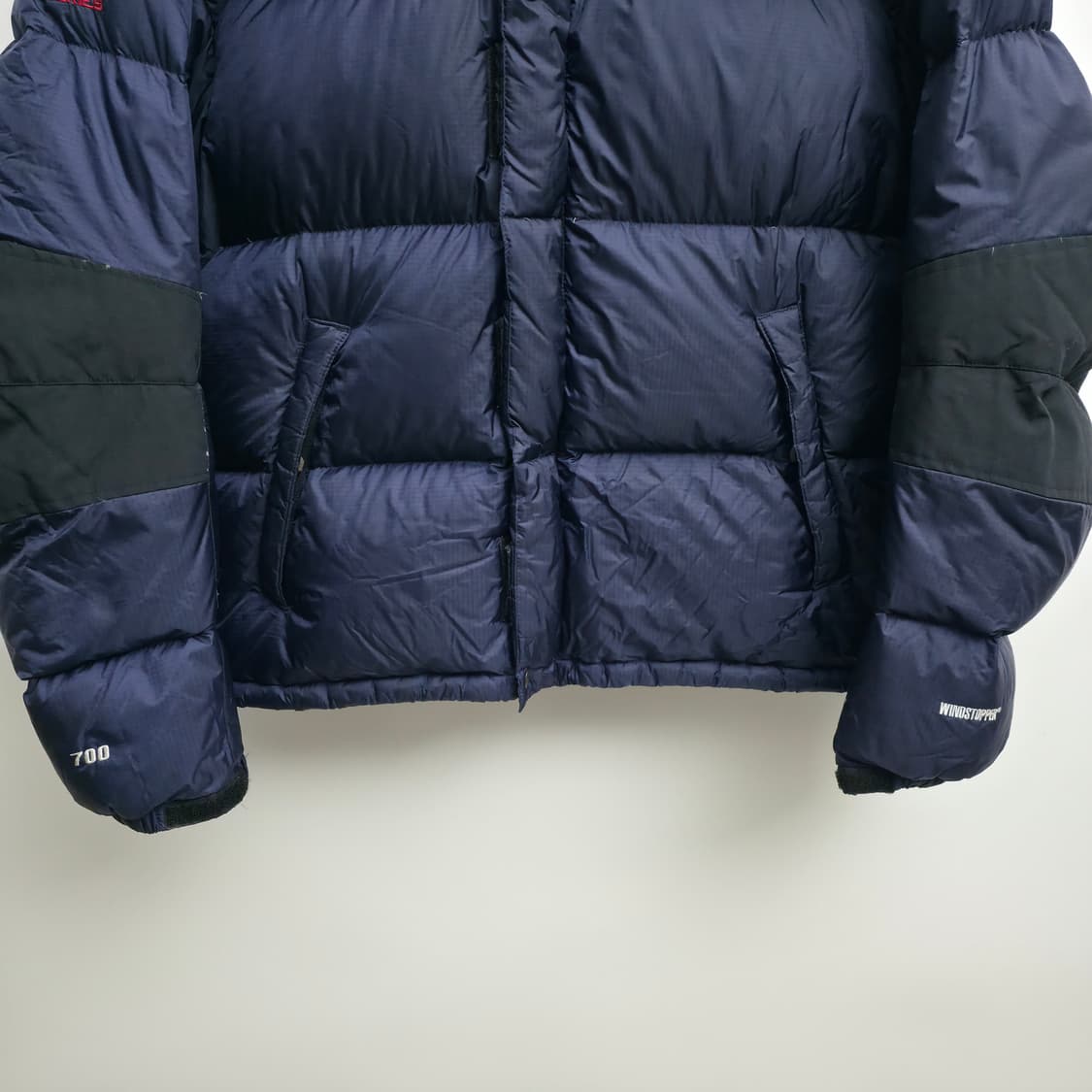 [M] 노스페이스 써밋 700 윈드스토퍼 네이비 패딩 상품이미지3