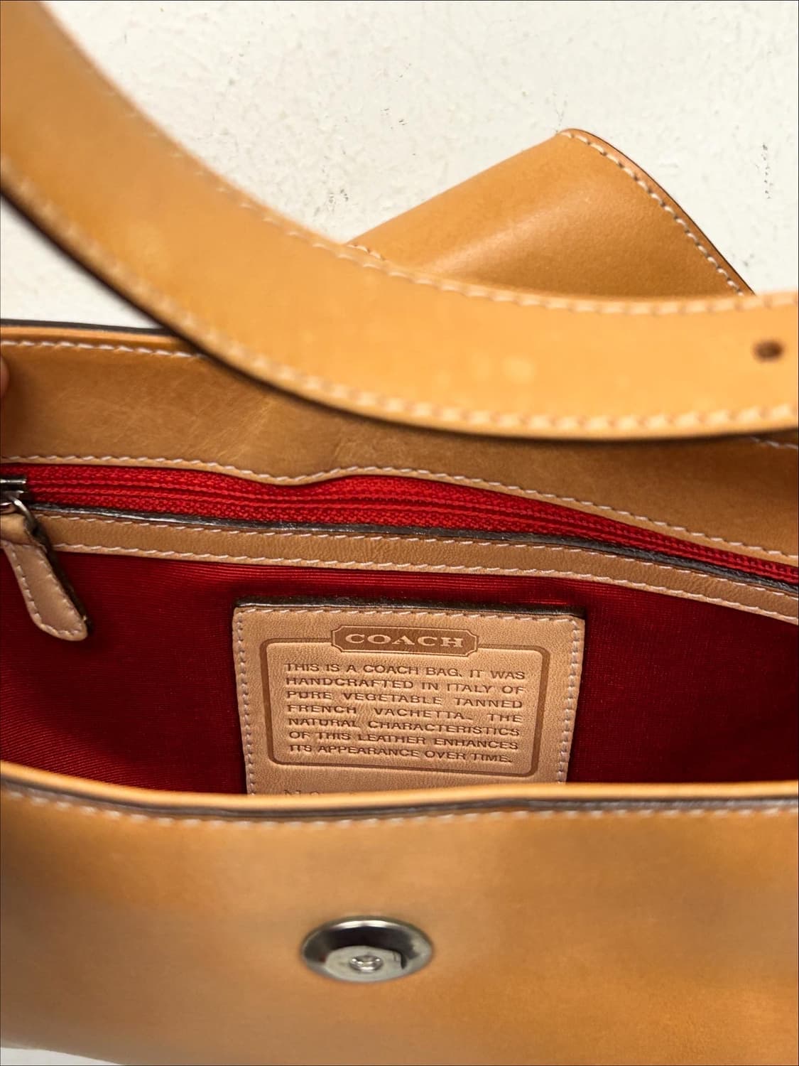 코치 가죽 숄더백 상품이미지5