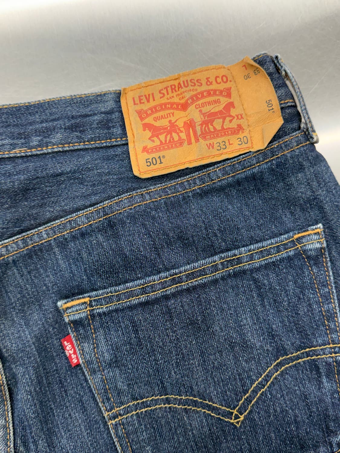리바이스 501 오리지널 버튼 플라이 워싱 데님 팬츠 상품이미지10