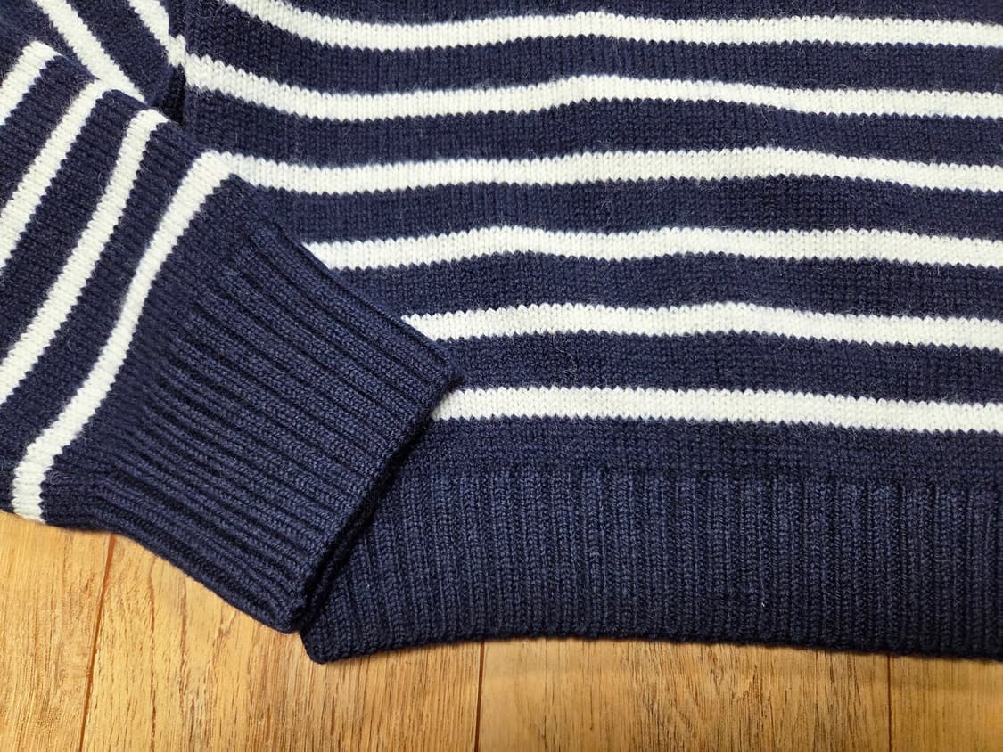 앤유(and you) 리버티 스트라이프 크롭 울니트 55-66 새상품 상품이미지7